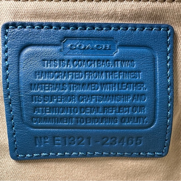 Coach Legacy Weekend Large Zip Top Tote in Black and Grey Signature Canvas NWOT - Picture 10 of 11